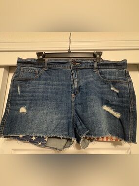 Distressed flag shorts 🇺🇸